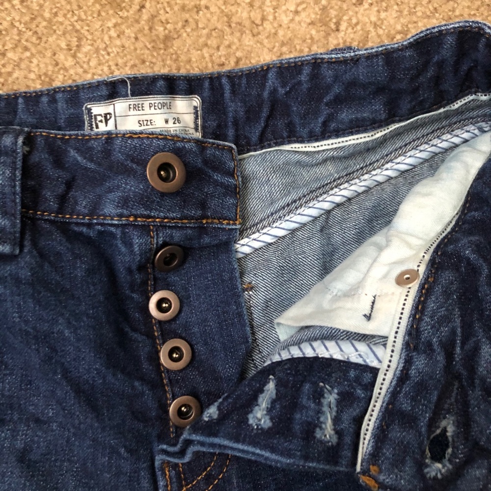 Free People Jean Shorts - Picture 4 of 4
